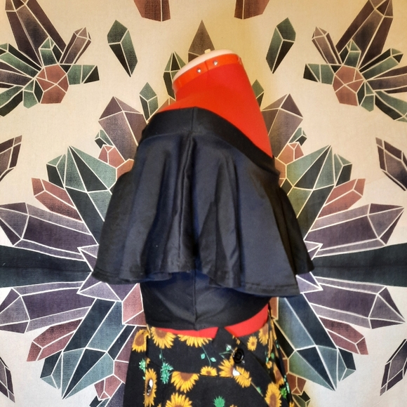 Coquetry Black Zen Soft Stretchy Spandex Off-Shoulder Crop Top - Picture 6 of 8